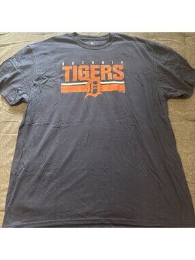 Detroit Tigers - T-Shirt 2XL  NWOT! - Fanatics